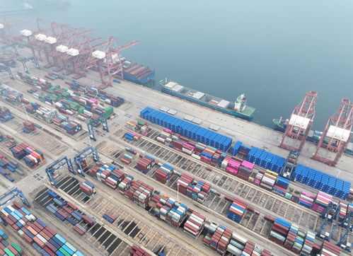 央廣財(cái)評(píng) 中國貨物貿(mào)易總額全球七連冠 綠色向新 量穩(wěn)質(zhì)升